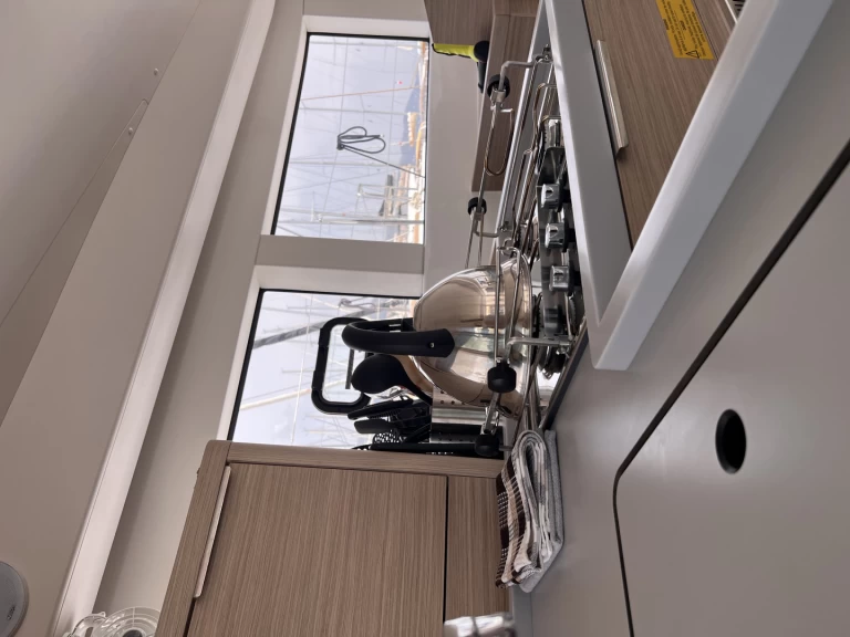 Yacht charter Gouvia cheap Lagoon 40