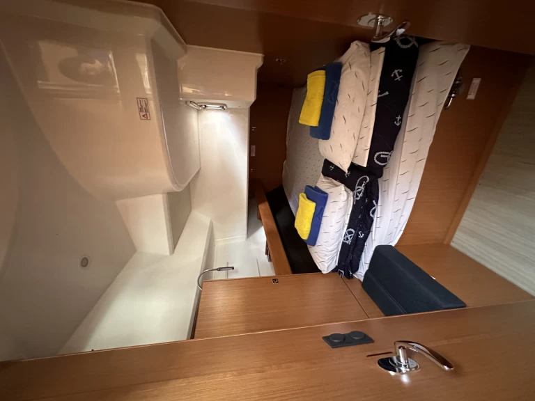 Bareboat Rental Sailboat Bavaria with a boat licence