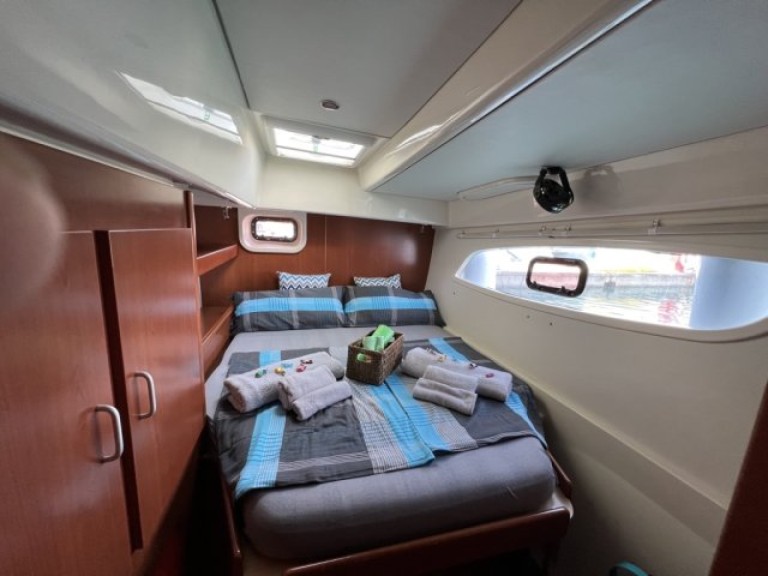 Leopard Leopard 44 in Corfu on SamBoat