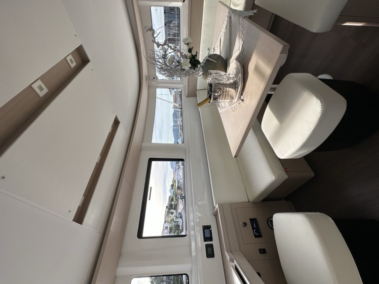 Lagoon Lagoon 46 in Cugnana Verde on SamBoat