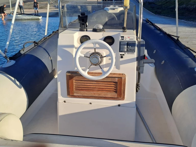 RIB for rent La Rochelle at the best price