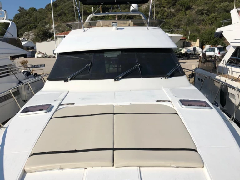 Yaretti Yaretti 1910 charter bareboat or captained in  Primošten