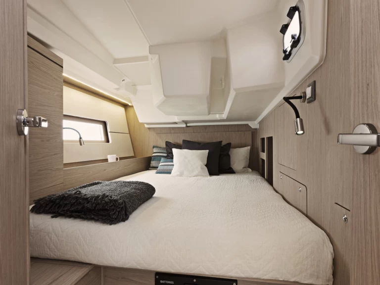 Bénéteau Oceanis 46.1 charter bareboat or captained in  Fiskárdo