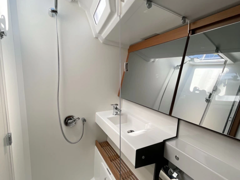 Boat rental Jeanneau Sun Odyssey 440 in Marmaris (district) on Samboat