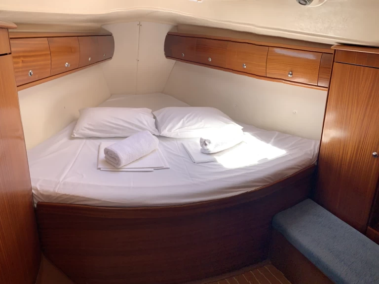 Sailboat rental in Kos - Bavaria Bavaria 38