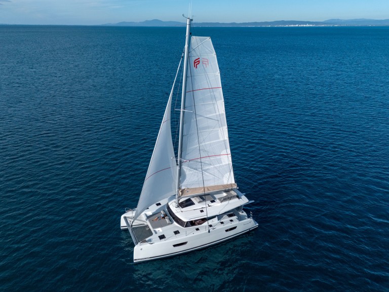 Yacht charter Castellammare di Stabia cheap Tanna 47