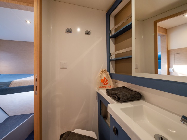 Fountaine Pajot Tanna 47 in Piombino on SamBoat