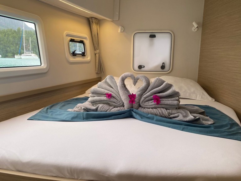 Bareboat Rental Catamaran Lagoon with a boat licence