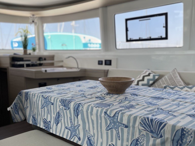 Catamaran for rent Alimos at the best price