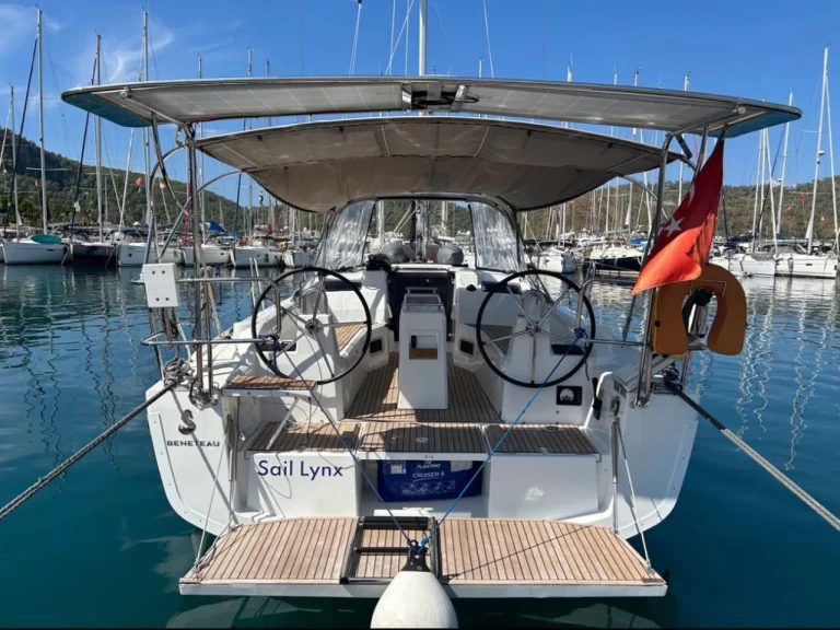 Boat rental Bénéteau Oceanis 34.1 in Fethiye on Samboat
