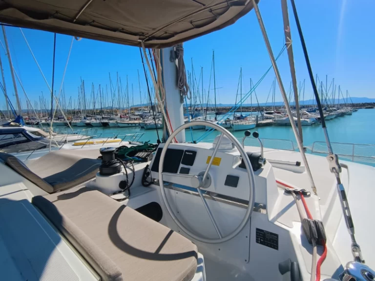 Catamaran rental in Capo d'Orlando - Bali Bali 4.2