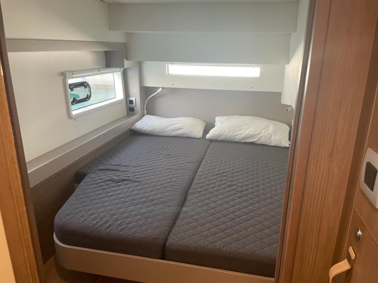 Catamaran rental in Capo d'Orlando - Bali Bali 4.2