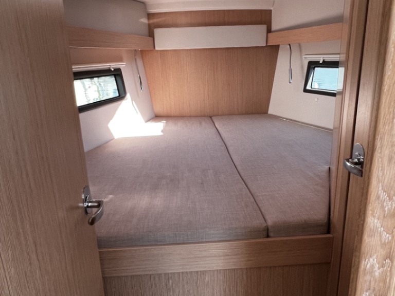 Sailboat rental in Zadar - Bavaria Bavaria C38 (2 heads)