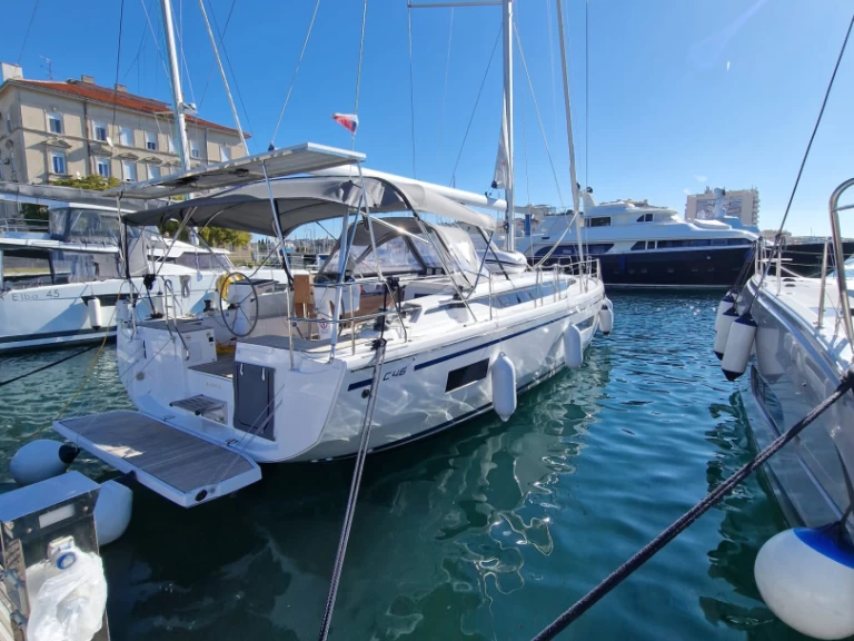 Sailboat for rent Zadar at the best price