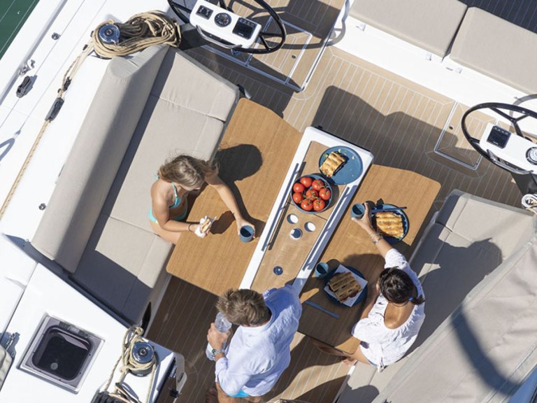 Boat rental Dufour Dufour 430 Grand Large in Lefkada (Island) on Samboat