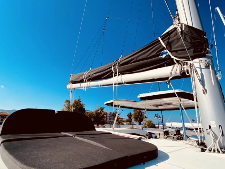 Catamaran for rent Lefkáda at the best price