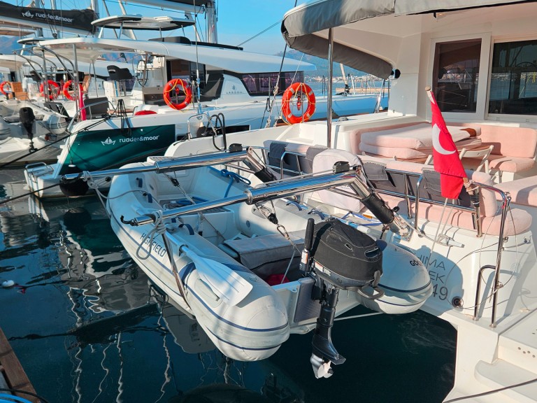 Bareboat Rental Catamaran Lagoon with a boat licence