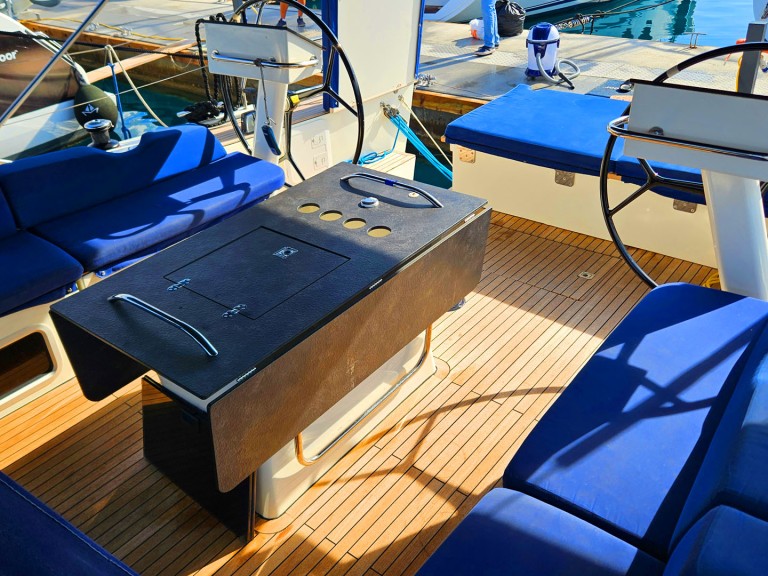 Bareboat Rental Sailboat D&D Yacht with a boat licence