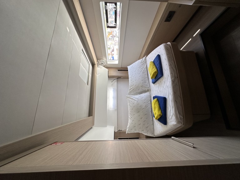 Yacht charter Trogir cheap Lagoon 46