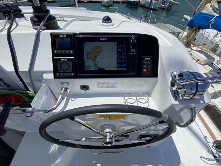 Lagoon Lagoon 40 in Ibiza Town on SamBoat