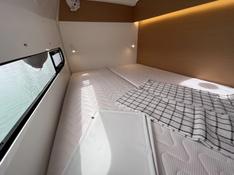 Yacht charter Ibiza Town cheap Excess 11