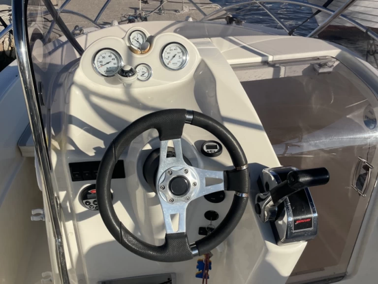 Quicksilver Activ 555 Open charter bareboat or captained in  Rab