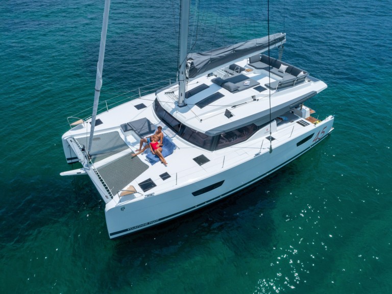 Rent a Fountaine Pajot Elba 45 Baie de Marigot