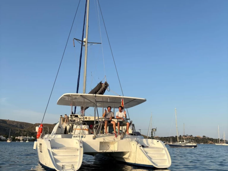 Bareboat Rental Catamaran Lagoon with a boat licence