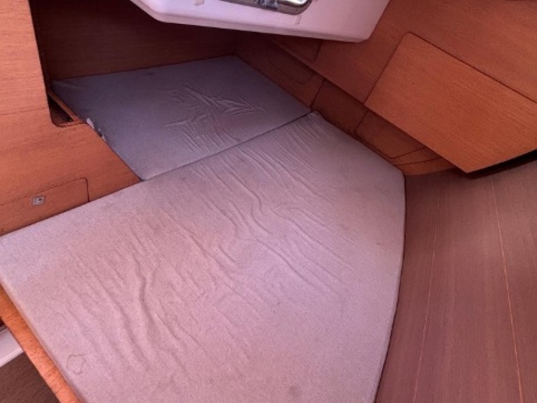 Boat rental Dufour Dufour 310 Grand Large in Palermo on Samboat