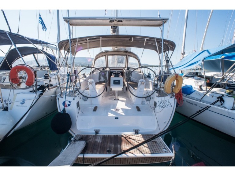 Yacht charter Néa Péramos cheap Cruiser 37