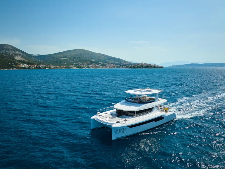 Leopard Catamarans / Robertson & Caine Leopard 53 - OW charter bareboat or captained in  Seget Donji