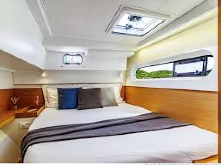 Catamaran for rent Kalamata (Municipality) at the best price