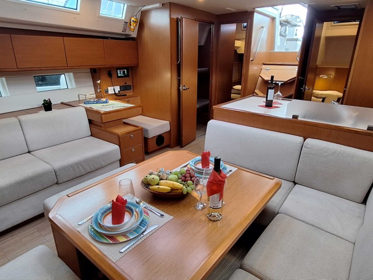 Rent a Bavaria Bavaria C50 Sami