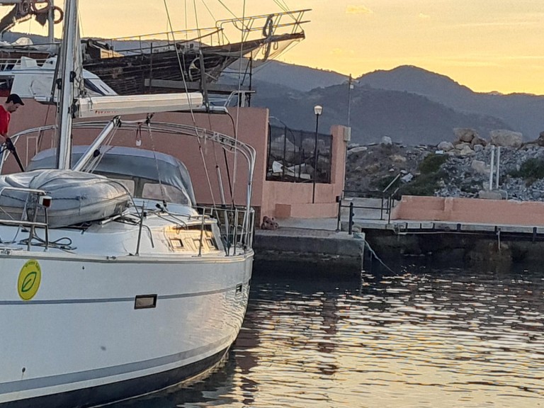 Boat rental Bavaria Cruiser 51 in Furnari on Samboat