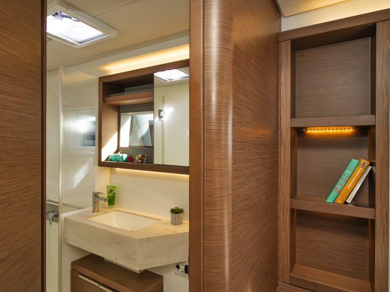 Rent a Lagoon Lagoon 50 Alimos