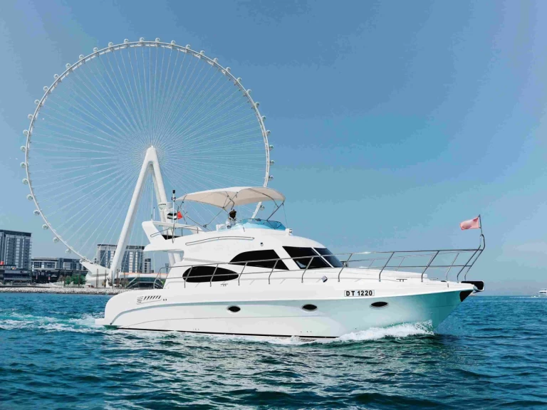 Luxury Yacht rental with or without captain Al-Shali Dubai Marina
