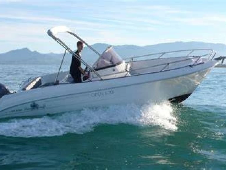 Rent a Pacific Craft Pacific Craft 650 Marigot
