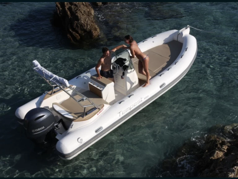 Rent a Capelli Tempest 650 Open Baden