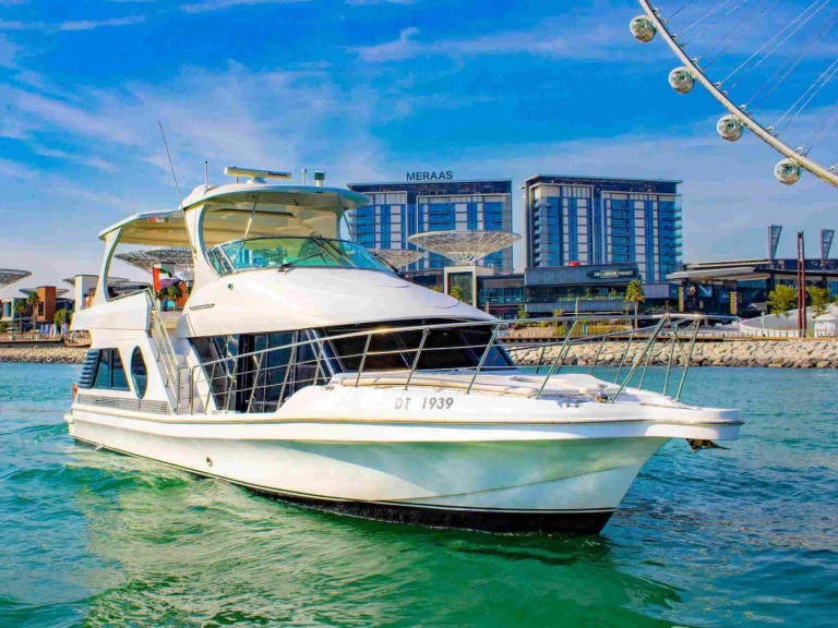 Luxury Yacht rental with or without captain Blue-Water Dubai Marina