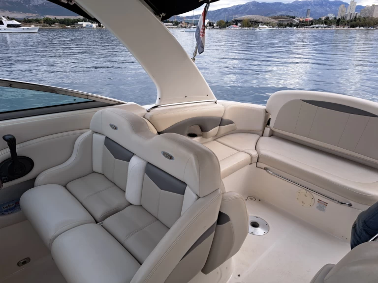 Chaparral 275 ssi charter bareboat or captained in  Split