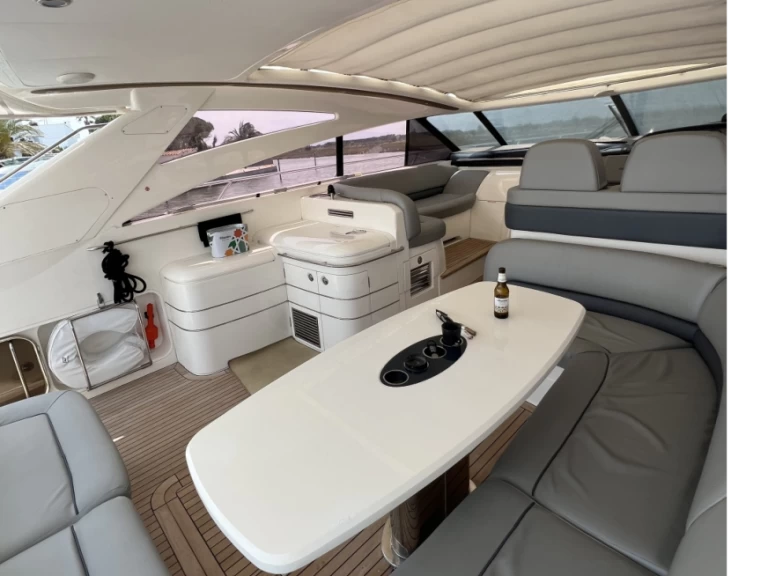 Rent a Princess Princess V58 Roses