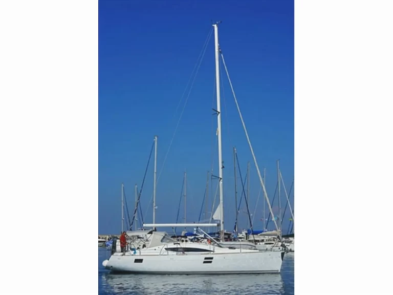Sailboat for rent Gouvia at the best price