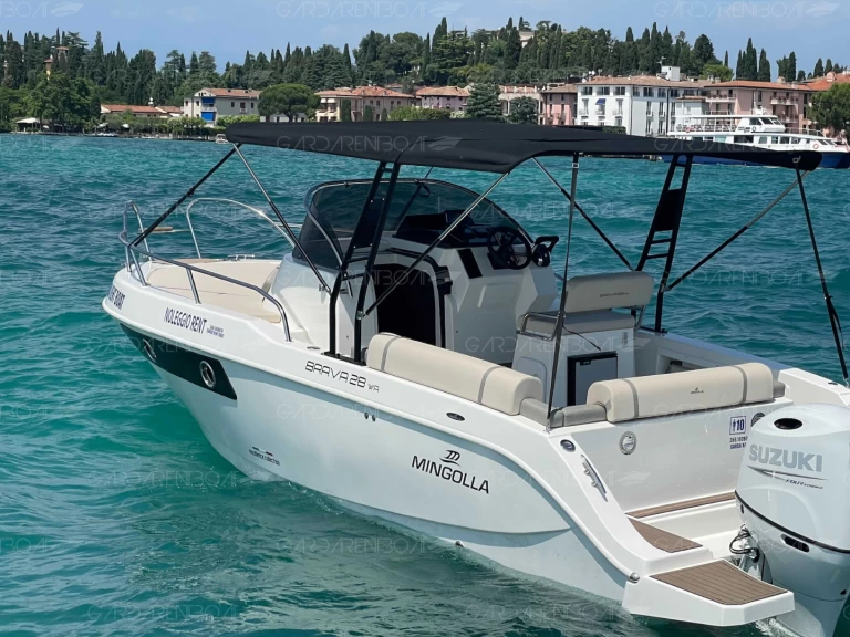 Mingolla Brava 28 WA charter bareboat or captained in  Sirmione