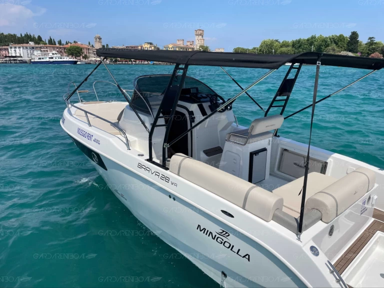 Mingolla Brava 28 WA charter bareboat or captained in  Sirmione