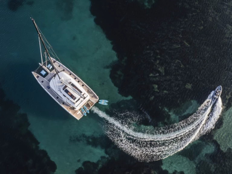 Yacht charter Ajaccio cheap Lagoon 77