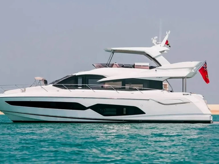 Luxury Yacht for rent Dubai Marina at the best price
