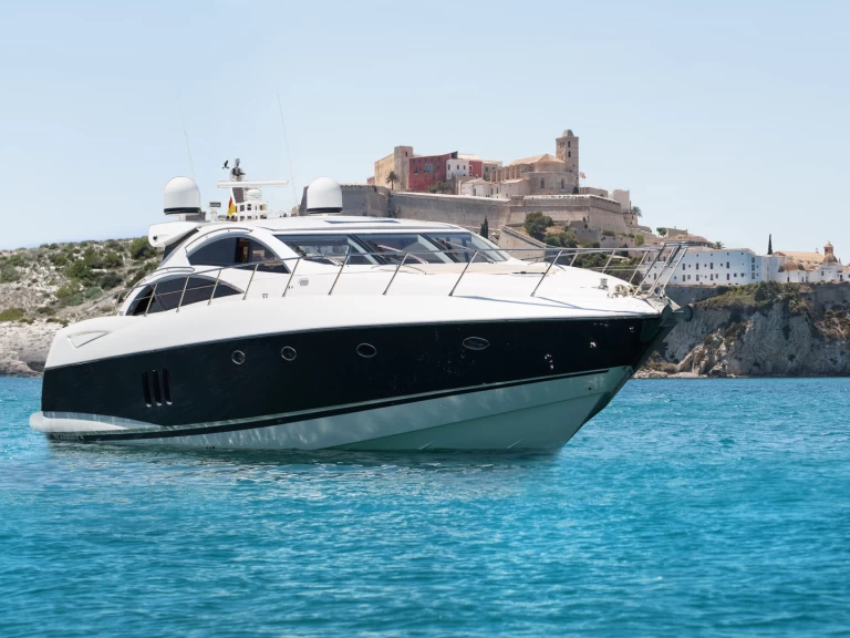 Motorboat for rent Ibiza Town at the best price