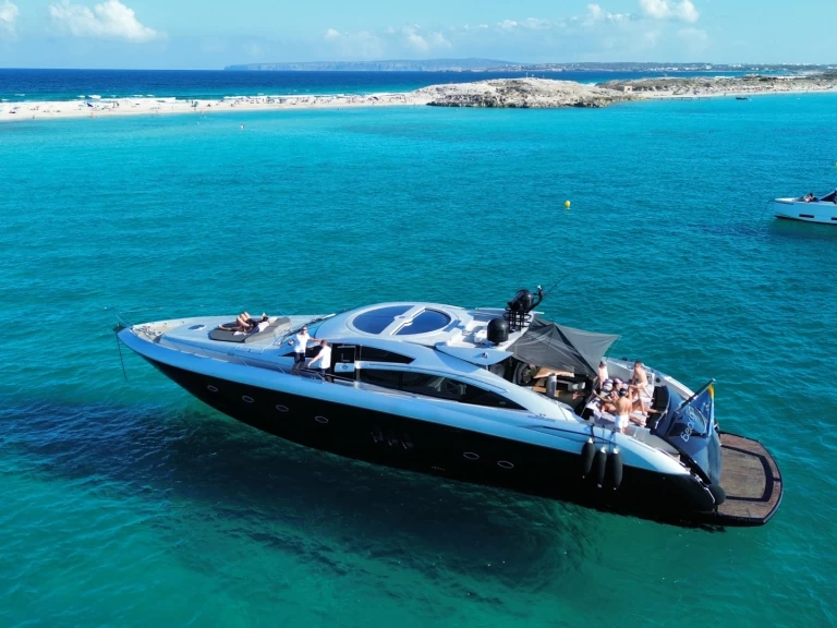 Yacht charter Ibiza Town cheap Predator 82
