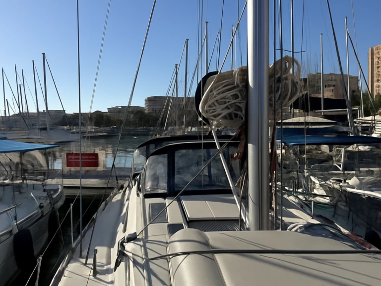 Sailboat for rent Palma de Mallorca at the best price