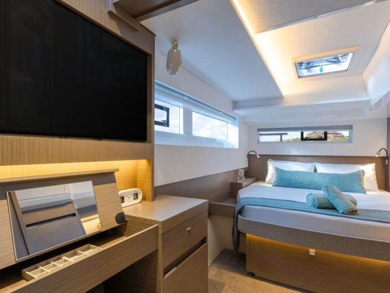 Bareboat Rental Catamaran Leopard with a boat licence